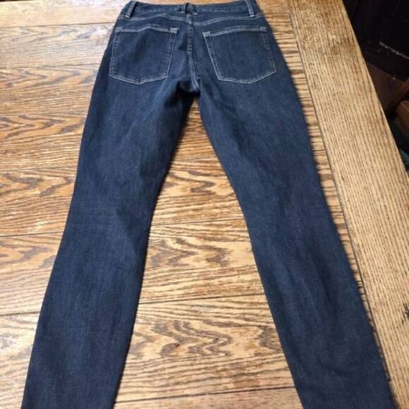 Good American High Rise -Good Legs Crop Style#GLC899T Size 4/27 - Picture 5 of 5